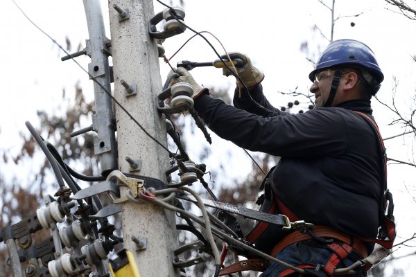 Gobierno reporta que 25 mil hogares en Chile no tienen suministro eléctrico