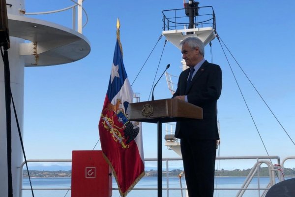 Piñera inaugura Fibra Óptica Austral y anuncia $90 mil millones para red troncal nacional