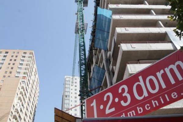 Tasas hipotecarias impulsan a constructoras