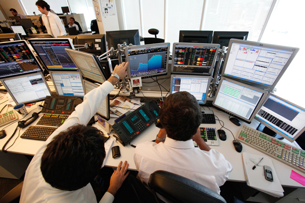 Extranjeros pierden la fe: mayo es el tercer mes consecutivo con salida neta de flujos del ETF MSCI Chile