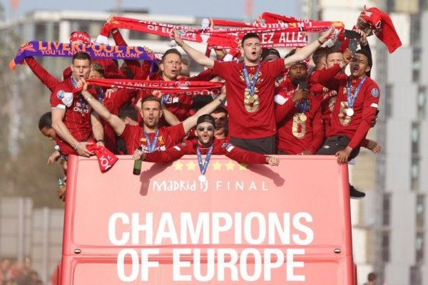 Ingresos televisivos del Liverpool superan los US$ 316 millones en una temporada