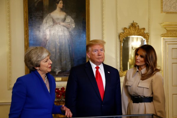 Trump cree que Reino Unido y EEUU lograrán un acuerdo comercial "muy sustancial" tras el Brexit