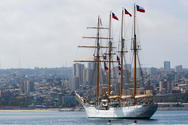 Buque Escuela Esmeralda zarpa el domingo a recorrer nueve países de APEC