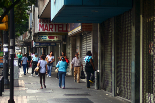 Inflación se desacelera en Venezuela por debajo de 1.000.000%, según Congreso