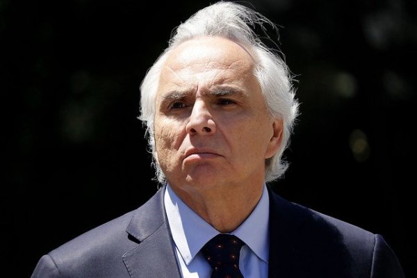 Chadwick llama a la tranquilidad por cambio de gabinete y celebra la motivación de Valente