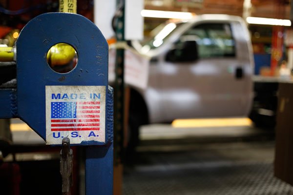 Paper: Aranceles fijados por EEUU impactarán negativamente en el sector manufacturero