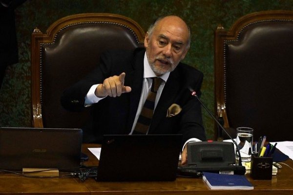 Presidente de la Cámara insta a Chadwick a presentar reformas institucionales