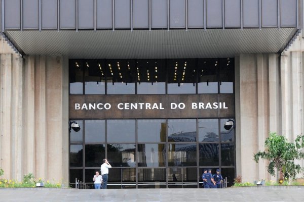 Brasil superaría por poco la recesión, pero lento avance de reformas mantiene incertidumbre