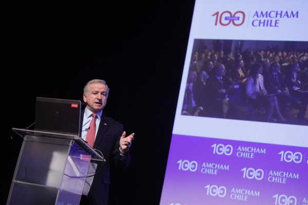 Larraín defiende el "corazón" de la reforma tributaria: "La integración la están pidiendo a gritos más de 900 mil Pyme"
