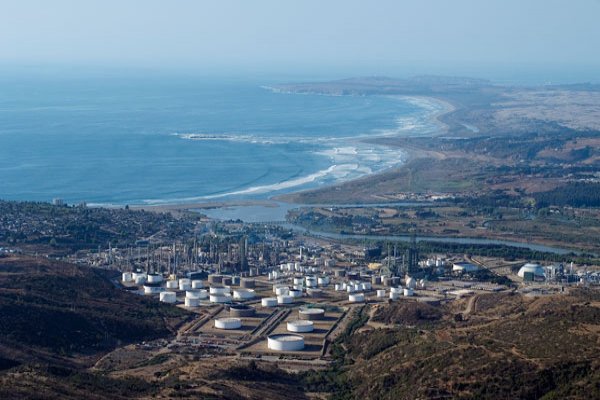 Nuevos estándares ambientales para Quintero impulsó el gobierno en su plan de descontaminación.