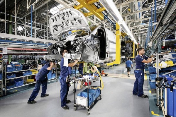 Actividad manufacturera de la zona euro se contrae en junio por quinto mes