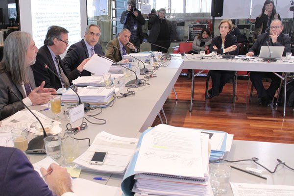 Ley Uber avanza en el Congreso en una acalorada sesión, pero se anticipan cambios en el Senado