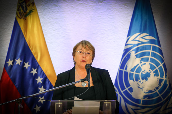 Bachelet: más cerca de NYC que de un retorno a La Moneda