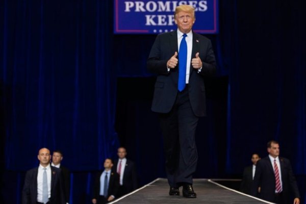 ¿Ahora EEUU-Francia? Trump anuncia investigación contra el país europeo por impuestos a los gigantes de internet