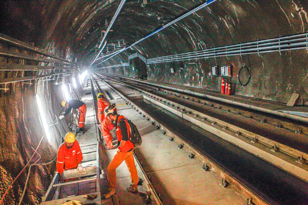 Línea 7 contempla 26 kilómetros de vías y 19 estaciones en todo el trayecto. / Foto: Agencia Uno