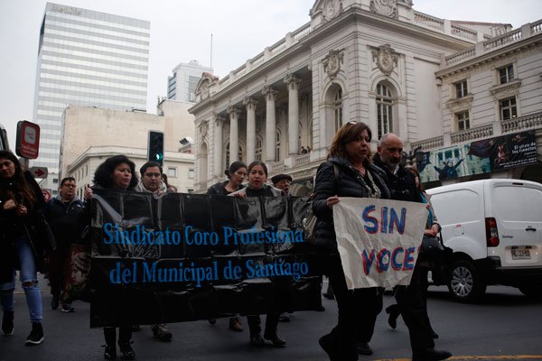 Teatro Municipal toma medidas por crisis financiera