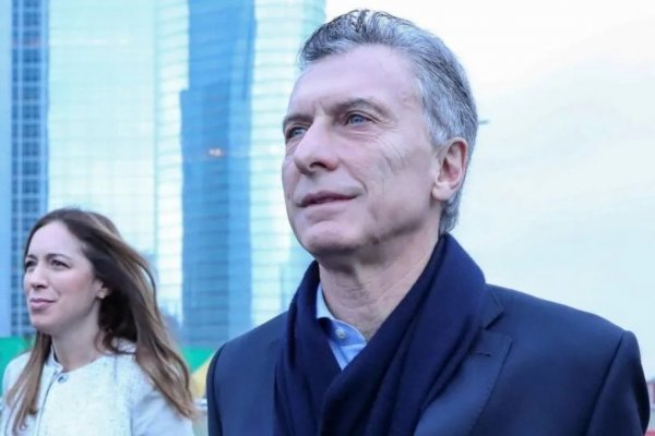 El mercado apuesta por reelección de Macri y riesgo país cae 22%
