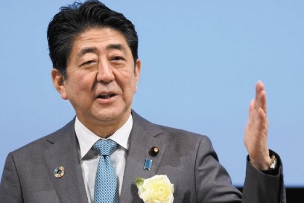 Shinzo Abe no logra súper mayoría en el Senado de Japón para reformar la Constitución