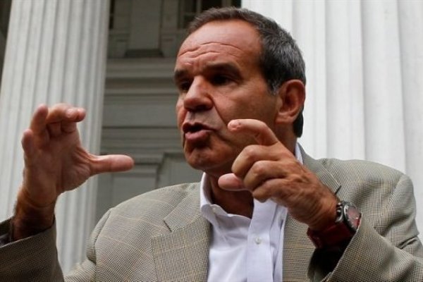 Senador Allamand insiste en que se debe caducar concesión a Essal