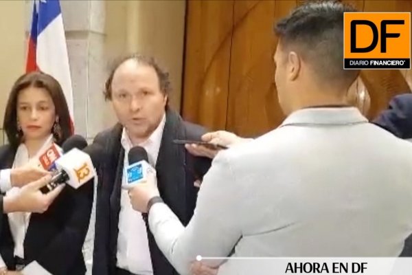 <p>Ahora en DF: Vicepresidente del Senado se suma a la presión de caducar la concesión a Essal</p>