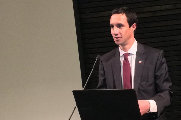 Gobierno presenta esta semana borrador para destrabar conflicto por pequeños medios de generación