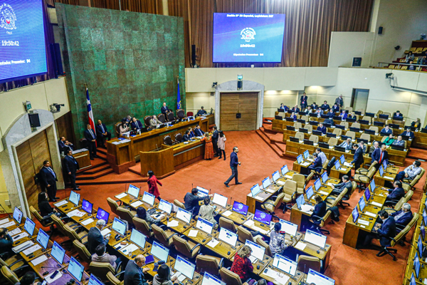 El Ejecutivo necesita 78 votos en la Sala de la Corporación para aprobar la iniciativa. Foto: Camara de Diputados