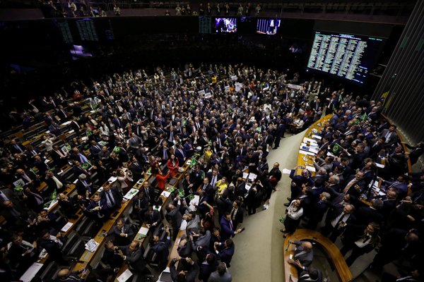 Reforma de pensiones en Brasil se alista para ingresar al Senado