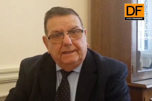 <p>Ahora en DF: Senador Quinteros se refiere al nombramiento de Muñoz en Aguas Andinas</p>