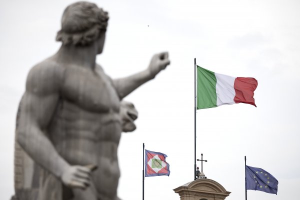 La ultraderechista Liga anuncia una moción contra el primer ministro italiano