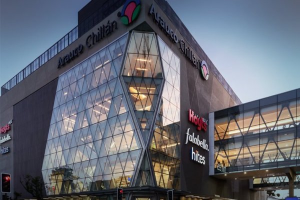 Nuevos centros comerciales y desempeño en Colombia impulsan ingresos de Parque Arauco