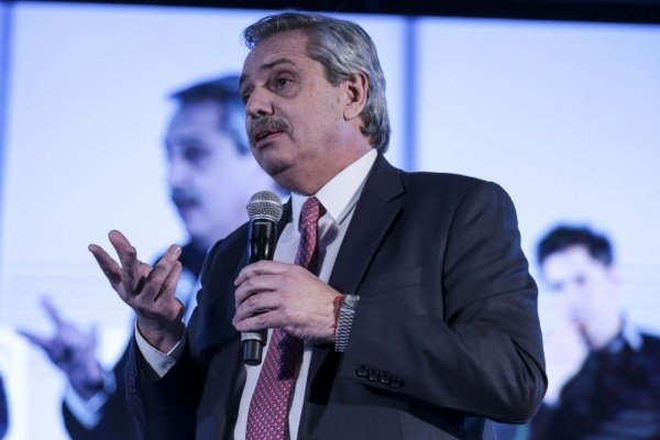 Alberto Fernández sale al paso de Macri: critica medidas y descarta reunión con el Presidente