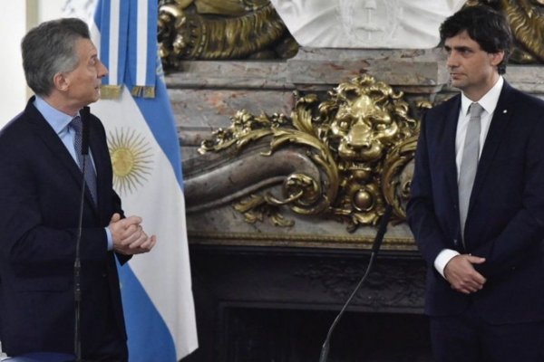 Macri le pone tarea al nuevo ministro de Hacienda: "Que tu foco sea siempre cuidar a los argentinos"