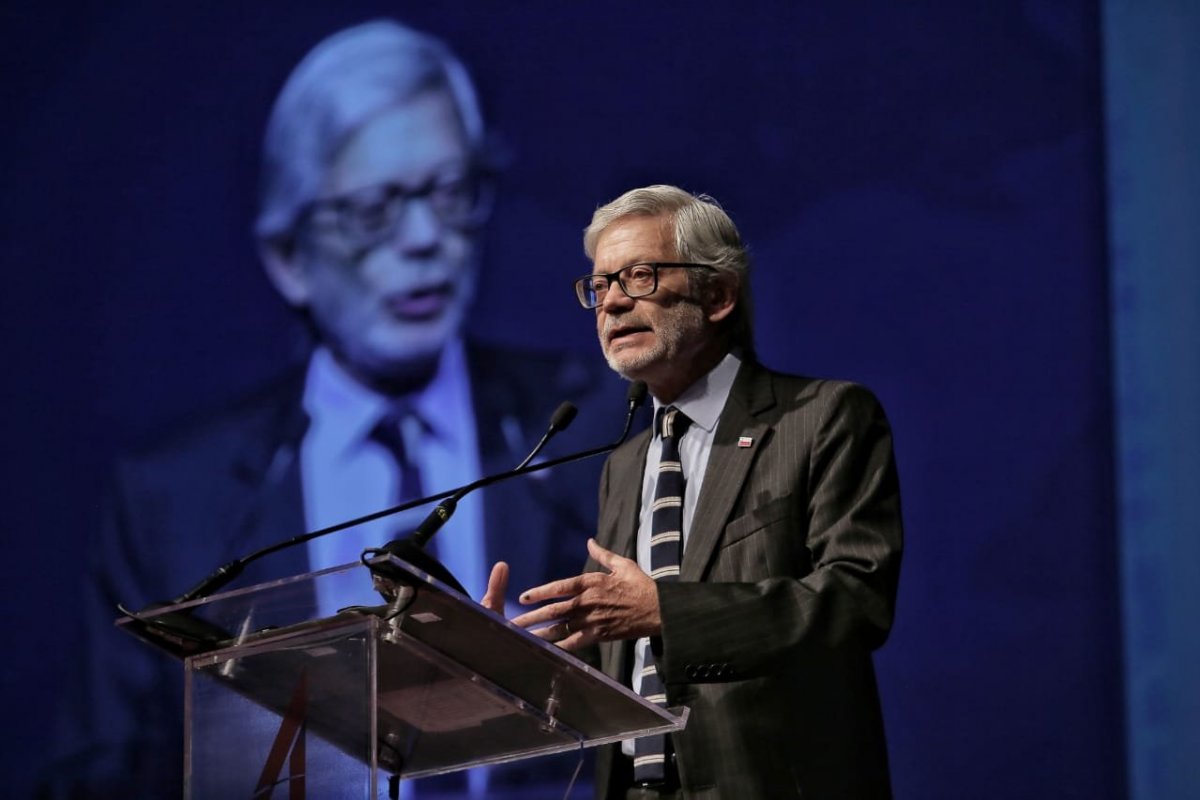 <p>Ministro Fontaine: "Hay un mejoramiento en los índices de inversión y de productividad en los últimos 18 meses"</p>