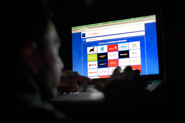 Cámaras de Comercio de Iquique, Valparaíso y Puerto Montt lanzan inédito Cyber Regiones