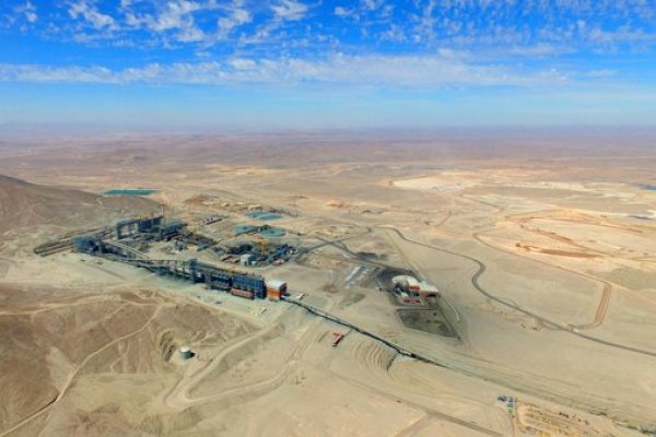 Sierra Gorda consolida repunte operativo con alza de 20% en producción y descarta planes de venta