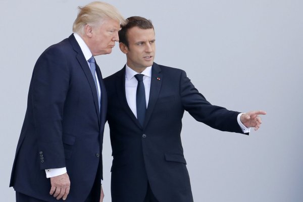 Francia y EEUU, "cerca" de un acuerdo sobre impuesto digital, según Trump