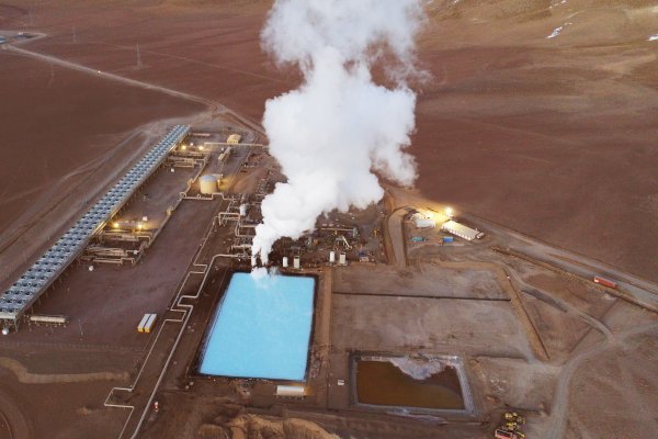 Enel y ENAP inician construcción de expansión de 33 MW de la central Cerro Pabellón