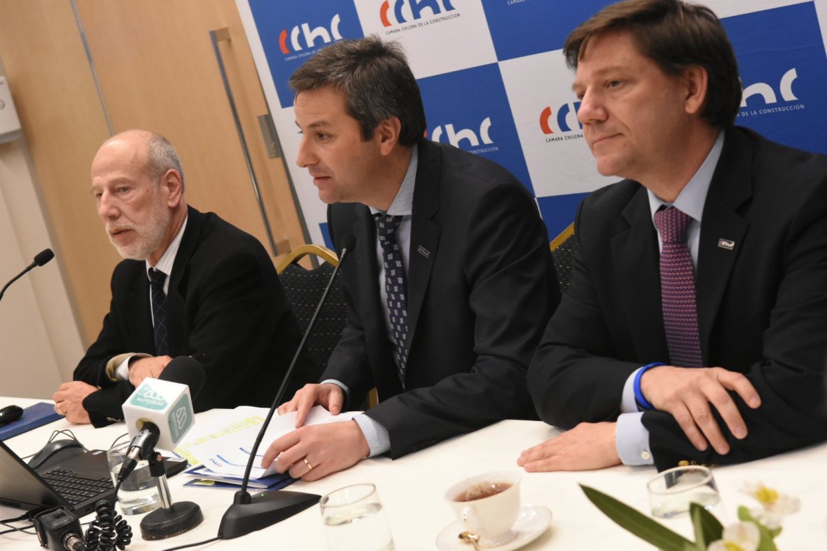<p>Comprar una vivienda en Chile es casi “inalcanzable”</p>