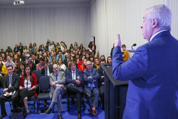 Minsal elimina discriminación por cobertura maternal en isapres y afina IPC de la salud