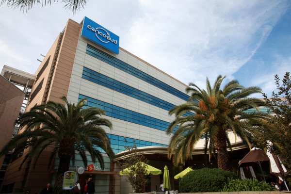 Cencosud pierde más de US$ 26 millones en el trimestre y da cuenta del fuerte impacto en Argentina