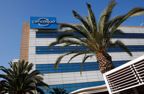 Cencosud anota pérdidas y da cuenta del fuerte impacto de Argentina en sus resultados
