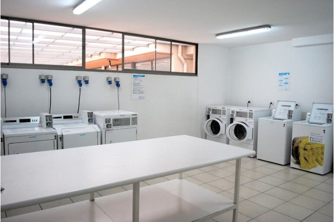 <p>Grupo Maiza vende red de 200 lavanderías de edificios</p>