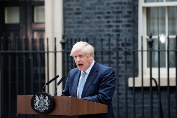 “Quiero que todos sepan que no hay circunstancias en que le pediría a Bruselas una prórroga”, dijo Johnson en Downing Street. Foto: Reuters