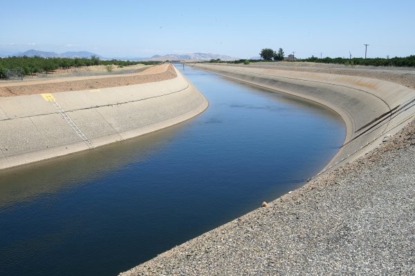 Carretera hídrica ingresa a concesiones y contempla 35% de subsidio estatal