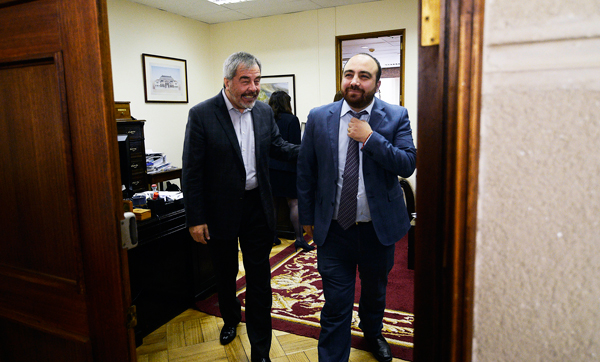 Votos de la DC se trasladarán a la sala de la Cámara para allanar aprobación de 40 horas