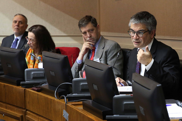 Banco Central sube las alertas por efectos de la guerra comercial y recorta PIB para este año y el 2020