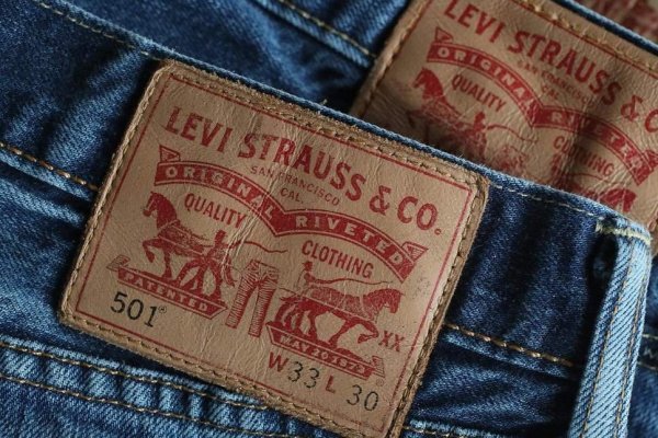 Familia Eblen deja la distribución de Levi´s y Dockers en Chile, Perú y Bolivia