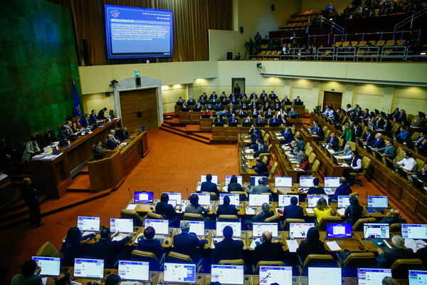 Sede del Congreso en Valparaíso. La cuenta oficial de la institución desmintió la información.