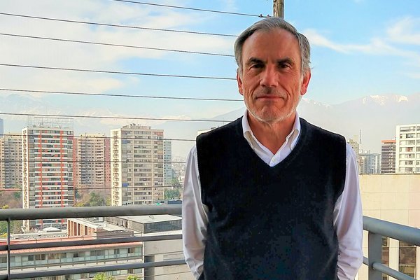 Lagos plantea al gobierno renunciar a indicación de 41 horas y defender proyecto de adaptabilidad