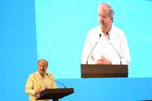 Monckeberg y 40 horas: "El proyecto tiene muchos errores que van a terminar perjudicando el sueldo de los trabajadores"